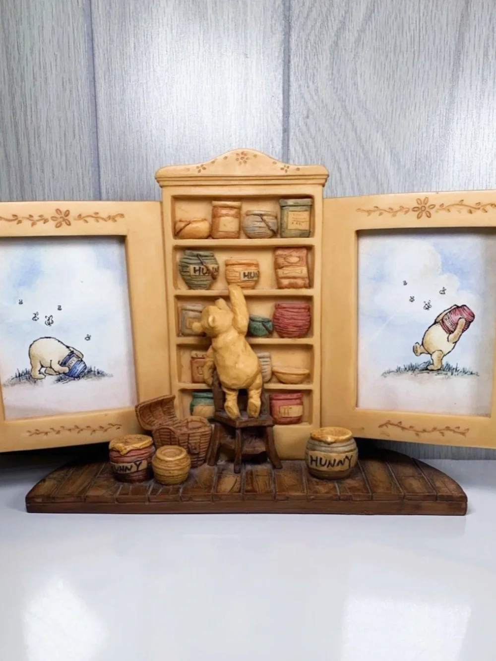 Classic Winnie The Pooh Double Photo Frame Charpente 3D Pooh Hunny Pots W/Box